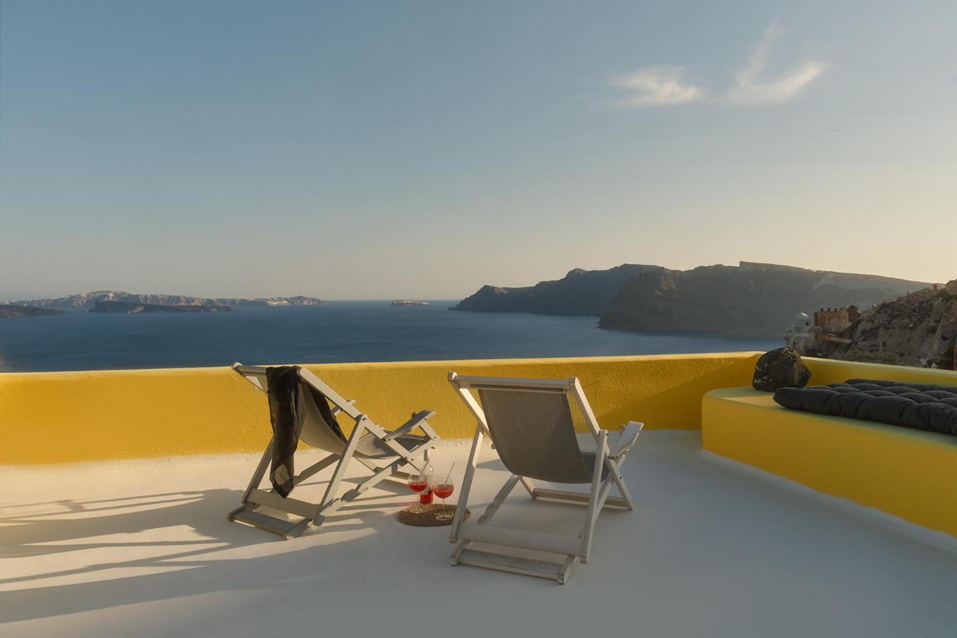 Ilivatos - Elegant Villa On The Caldera'S Edge Ía Eksteriør bilde